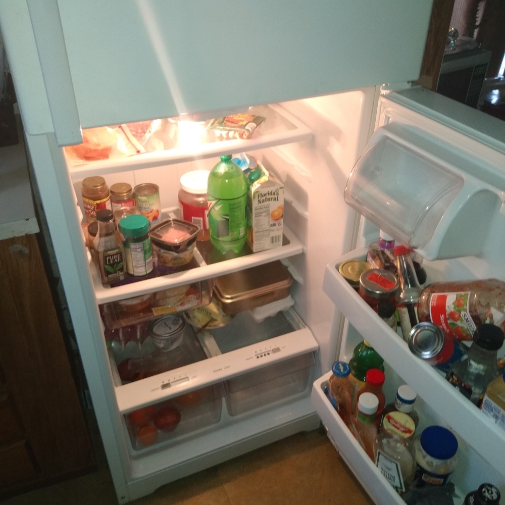 Refrigerator - Picture 3 of 3